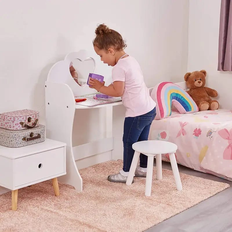 Aliza Kids vanitiy/Dressing