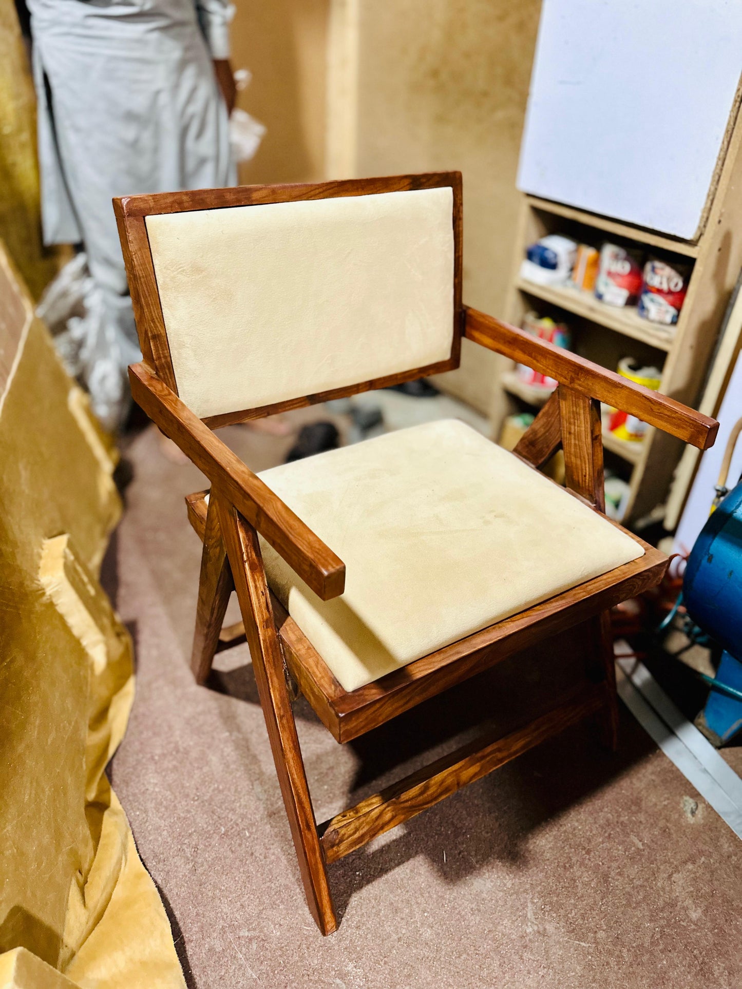 Jyron Bedroom chair