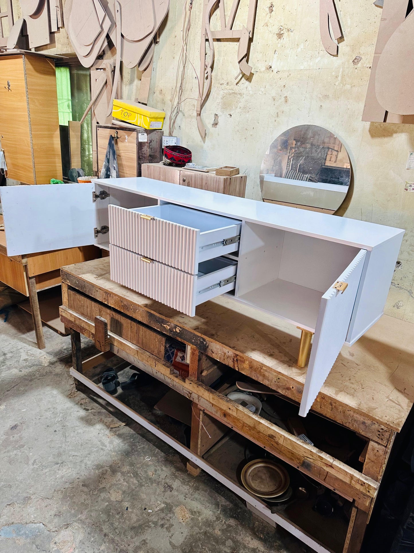 Alfa TV Console / LCD Console