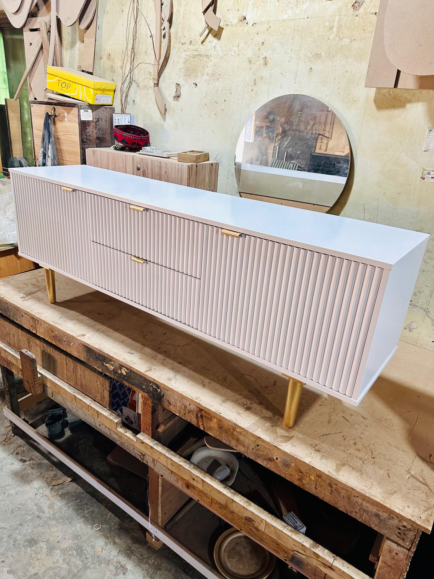 Alfa TV Console / LCD Console