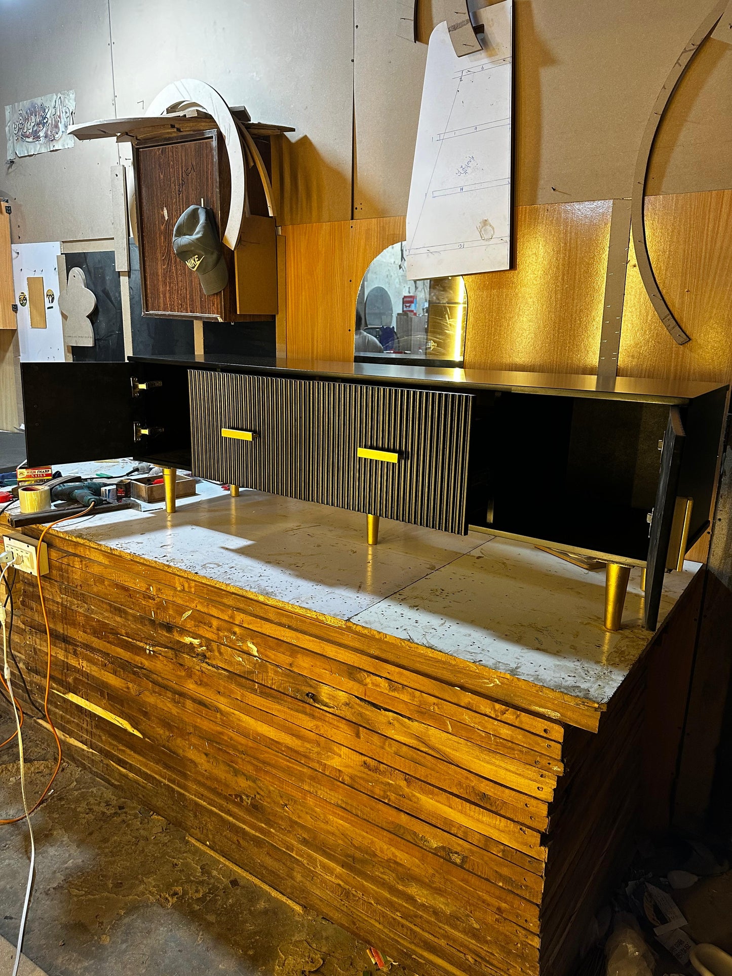 Blake LCD/TV Console