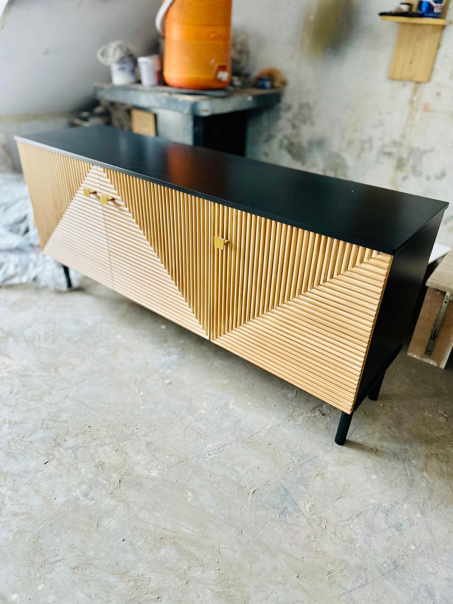 Bella LCD/TV Console