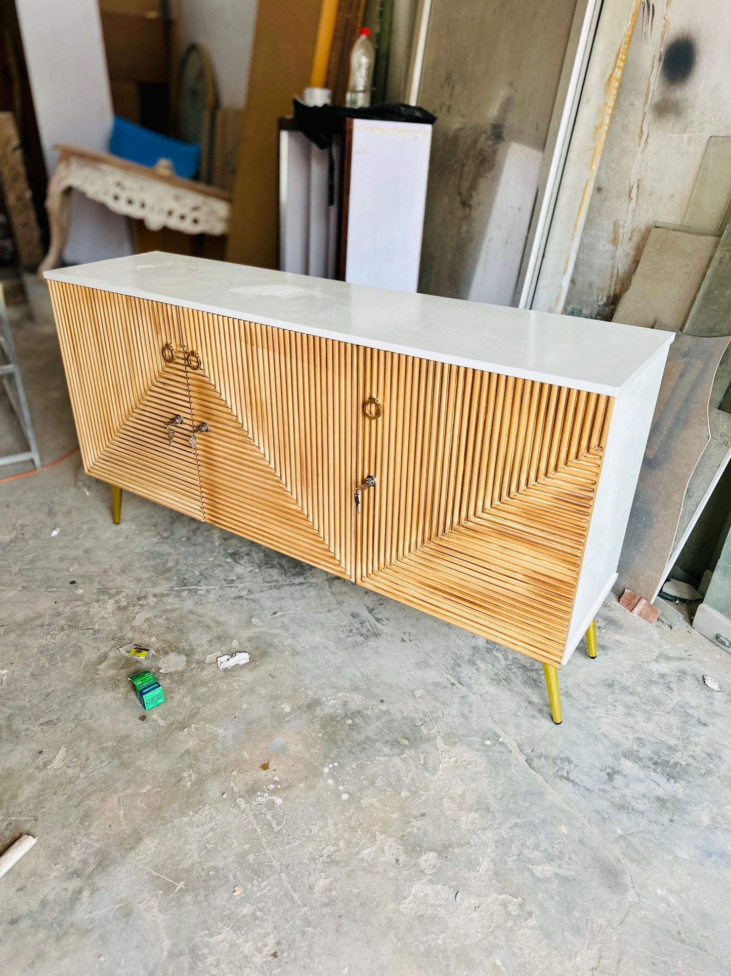 Grazi TV/LCD Console Sideboard
