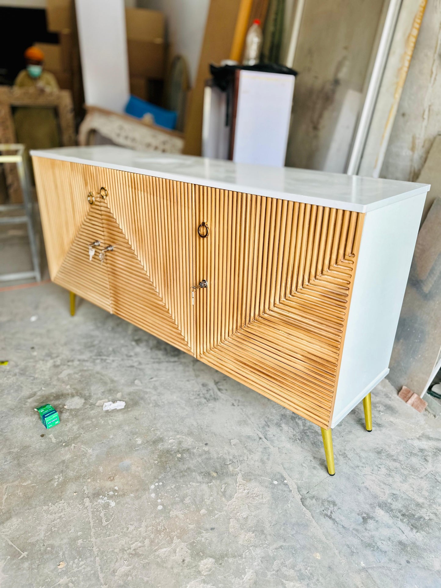 Grazi TV/LCD Console Sideboard