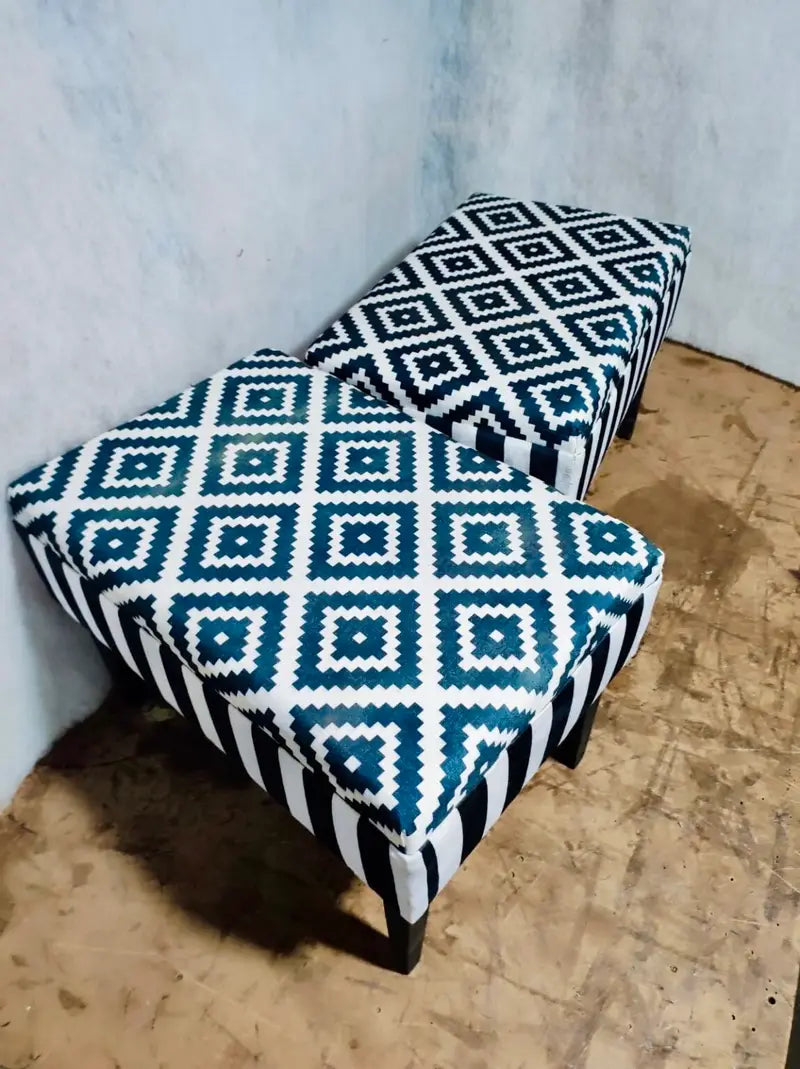 Blanke Stool