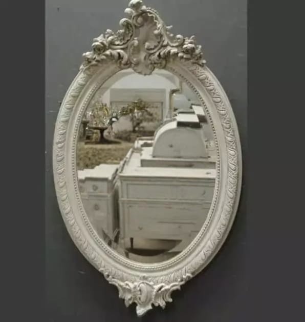 Elan Mirror
