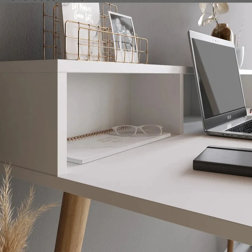 Aria Study Table
