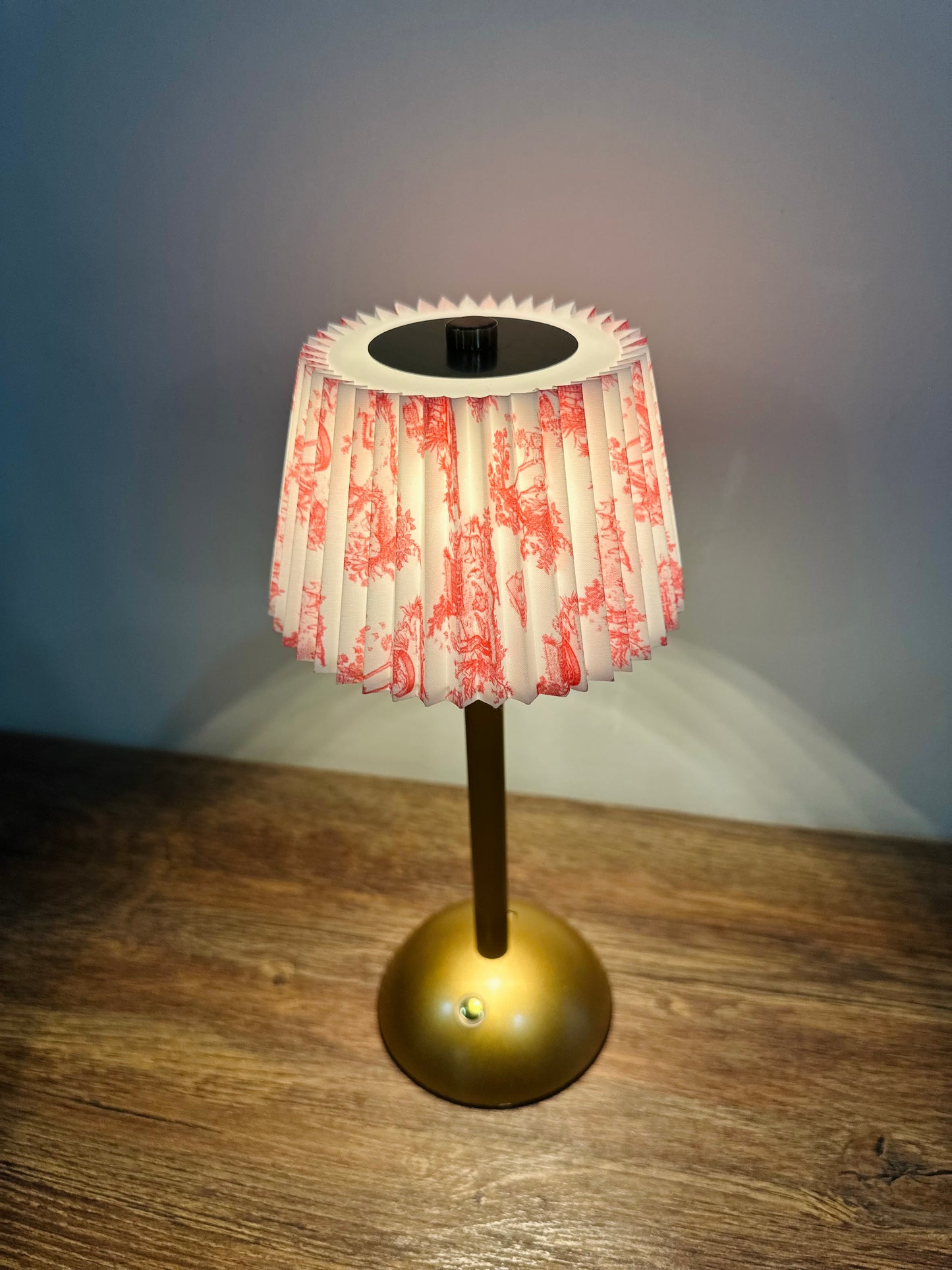 Table Lamp IW1