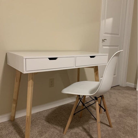 Luna Study Table