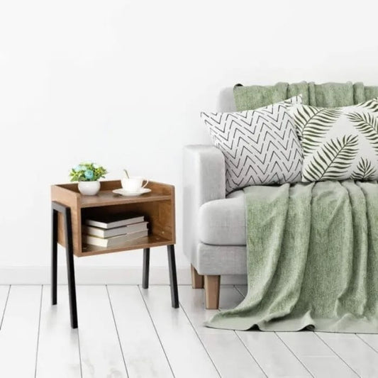 Clma Side Table
