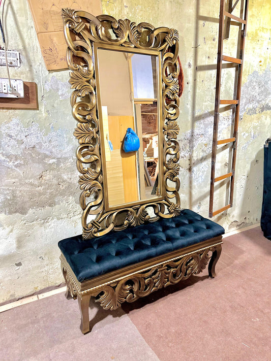 Avio Mirror Console