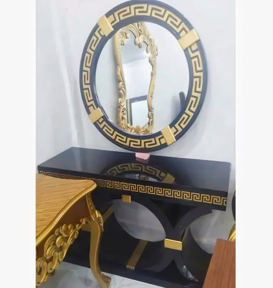 Varsace Mirror Console