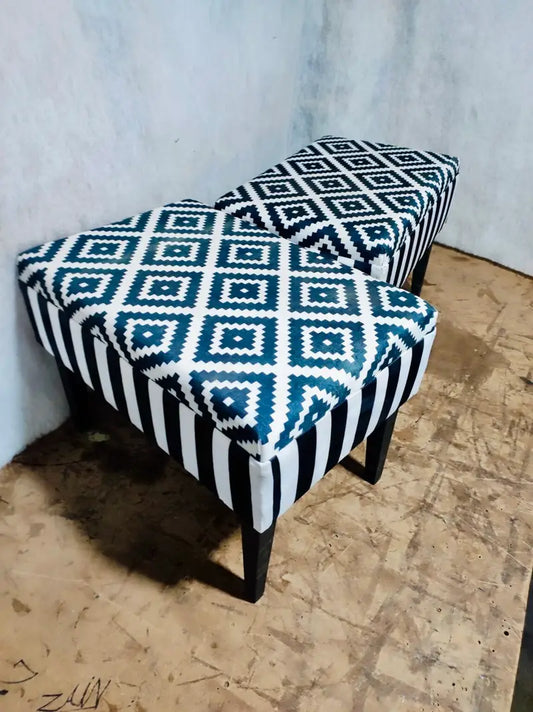 Blanke Stool